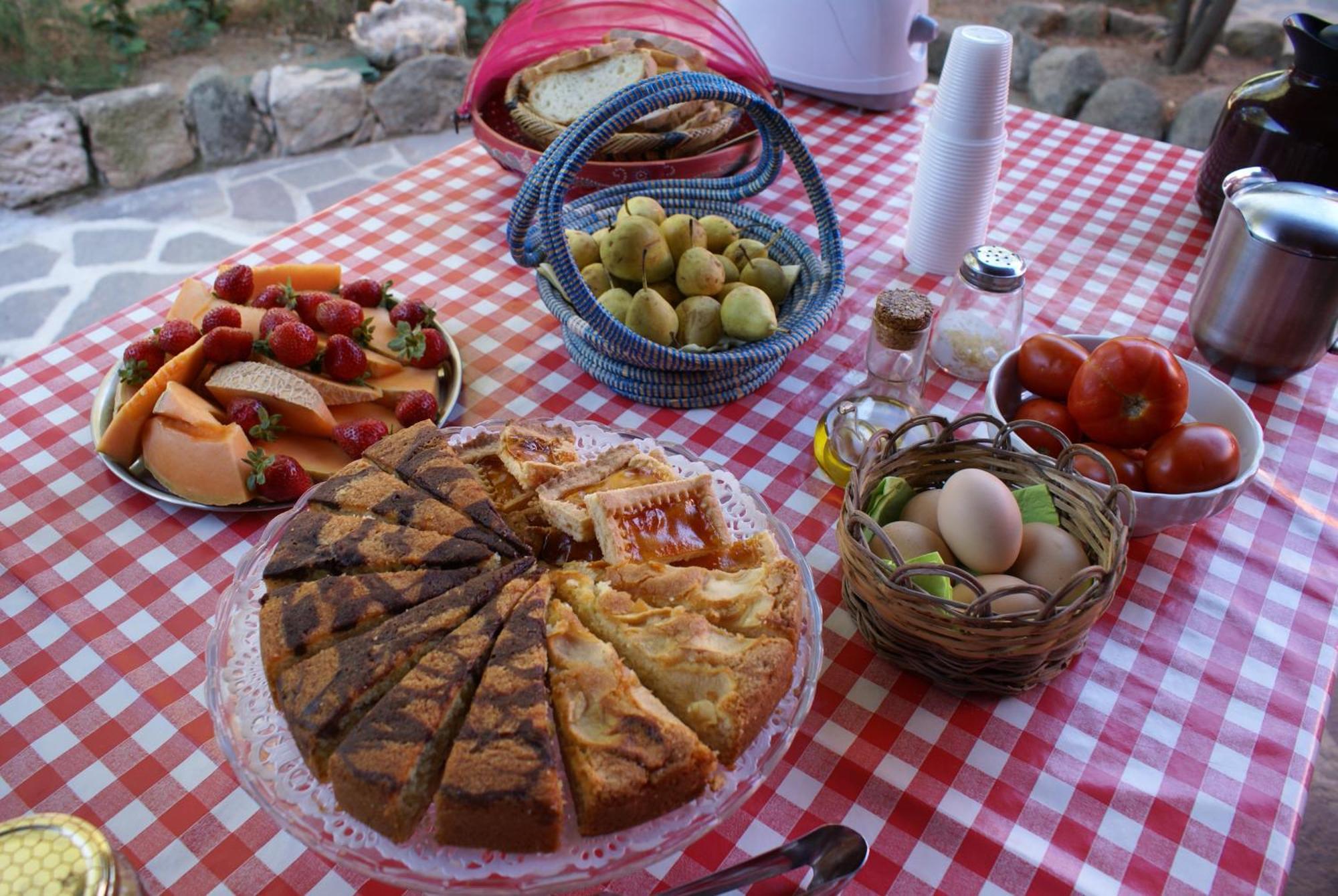 Agriturismo L'Aglientu B&B Loiri Porto San Paolo Екстериор снимка