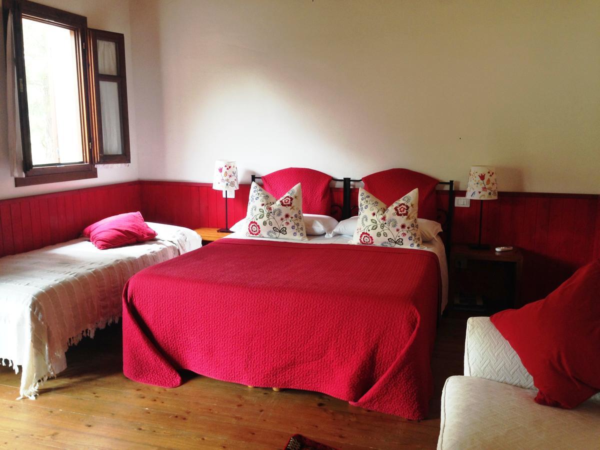 Agriturismo L'Aglientu B&B Loiri Porto San Paolo Екстериор снимка